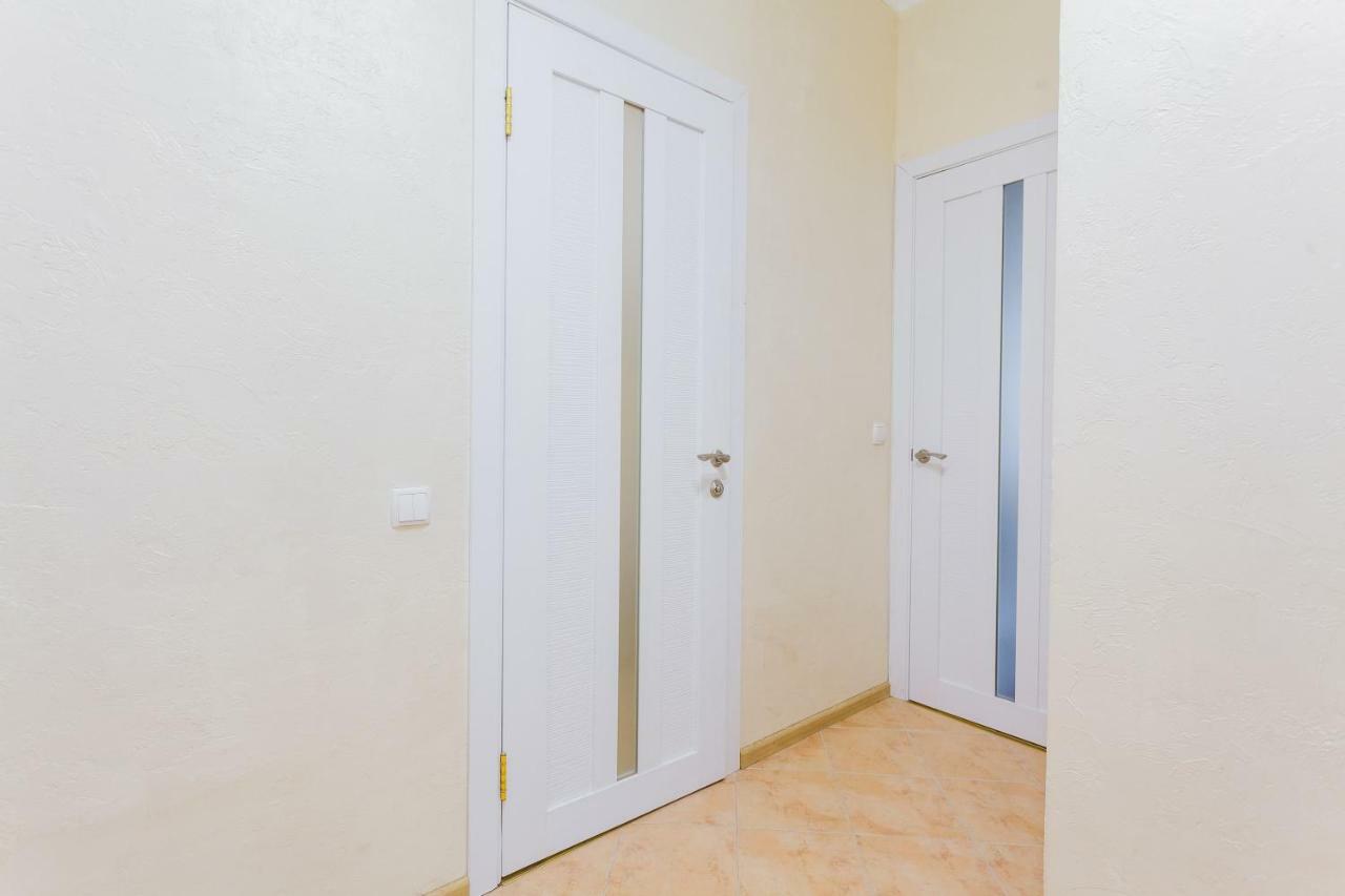 Business Class Apartment At Lomonosova Kiev Ngoại thất bức ảnh