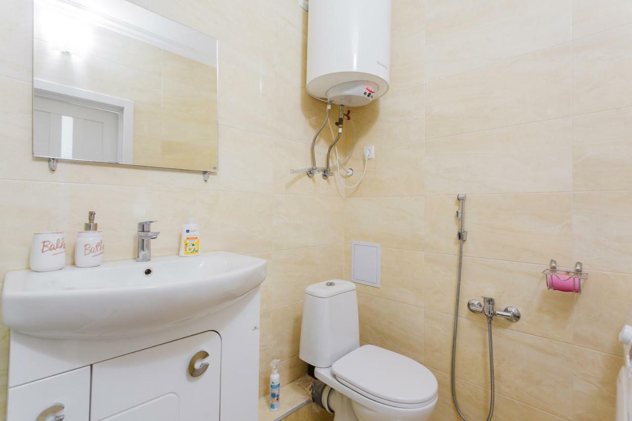 Business Class Apartment At Lomonosova Kiev Ngoại thất bức ảnh