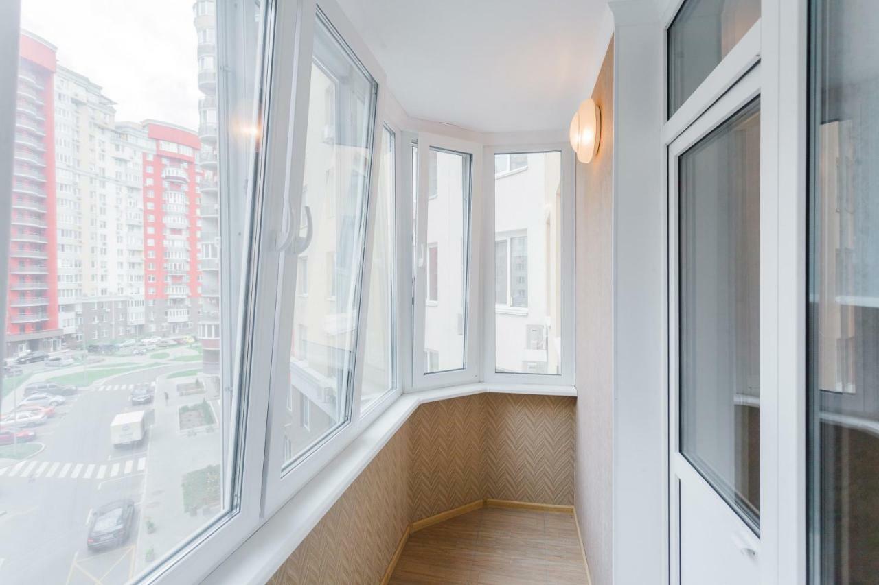 Business Class Apartment At Lomonosova Kiev Ngoại thất bức ảnh