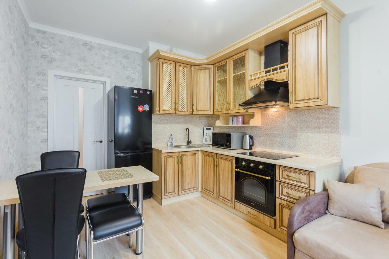 Business Class Apartment At Lomonosova Kiev Ngoại thất bức ảnh